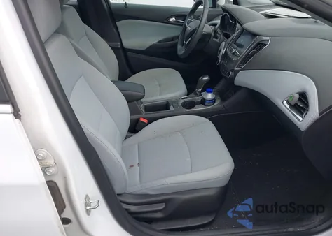 2019 Chevrolet Cruze Lt from USA, damaged, VIN 1G1BE5SM8K7135088